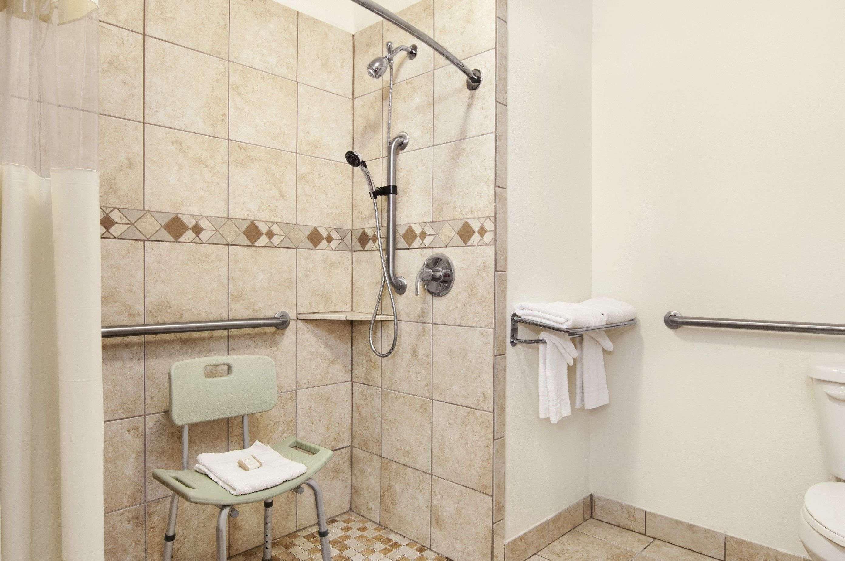 Howard Johnson By Wyndham Lubbock Tx Exterior foto