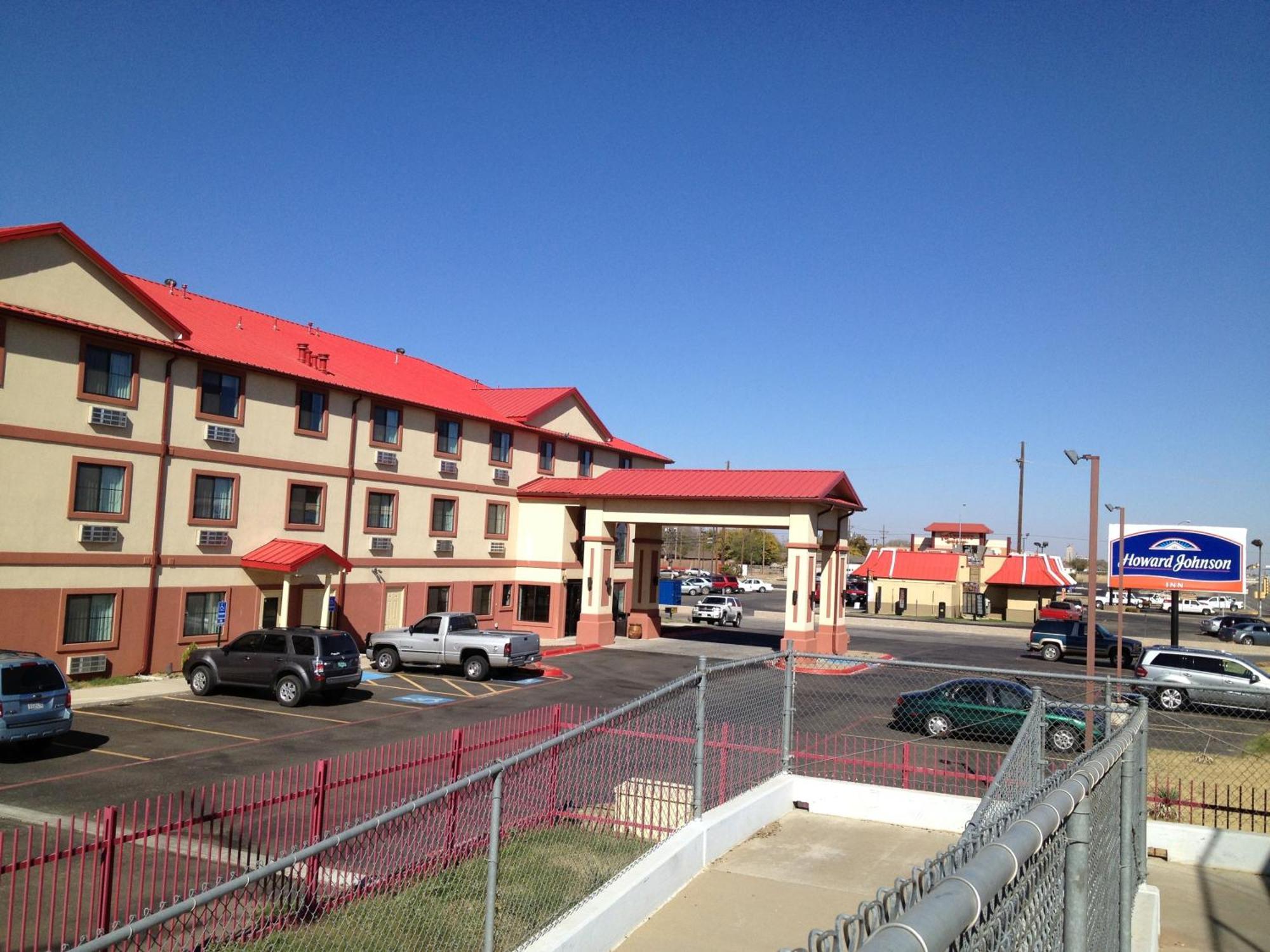Howard Johnson By Wyndham Lubbock Tx Exterior foto