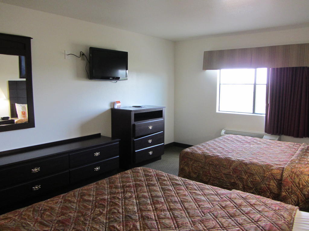 Howard Johnson By Wyndham Lubbock Tx Exterior foto